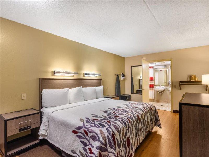 Red Roof Inn Kalamazoo West - Western Michigan U Eksteriør billede