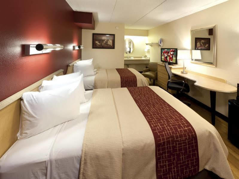 Red Roof Inn Kalamazoo West - Western Michigan U Eksteriør billede